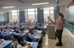 通过开展卫生集中整治、完美卫生根本扶植、宣